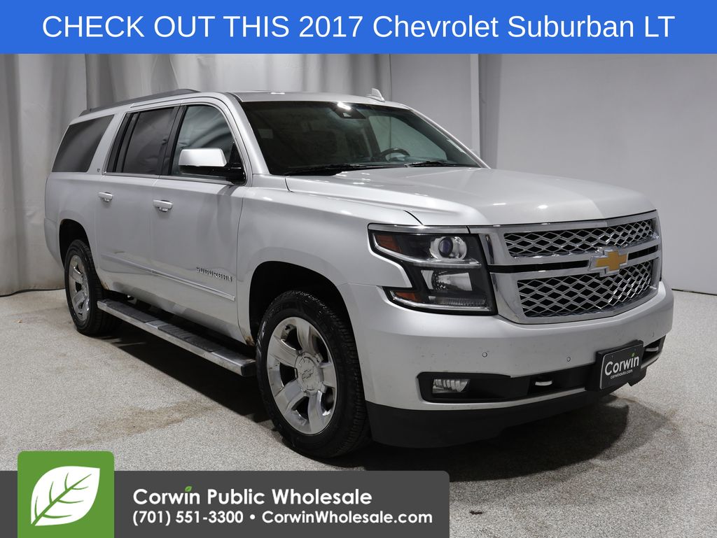 2017 Chevrolet Suburban LT's photo
