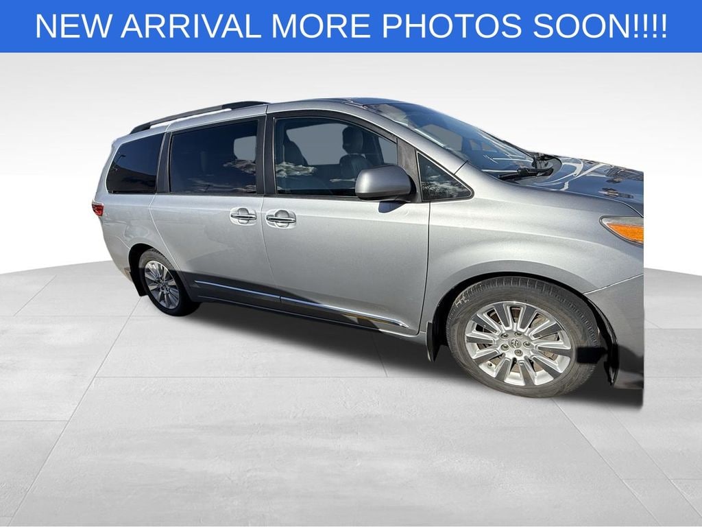 Used 2015 Toyota Sienna  Van