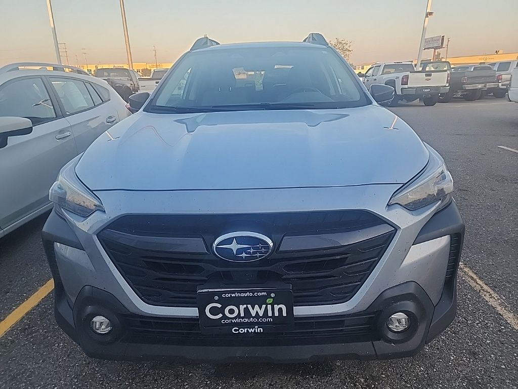 2023 Subaru Outback Premium photo 2