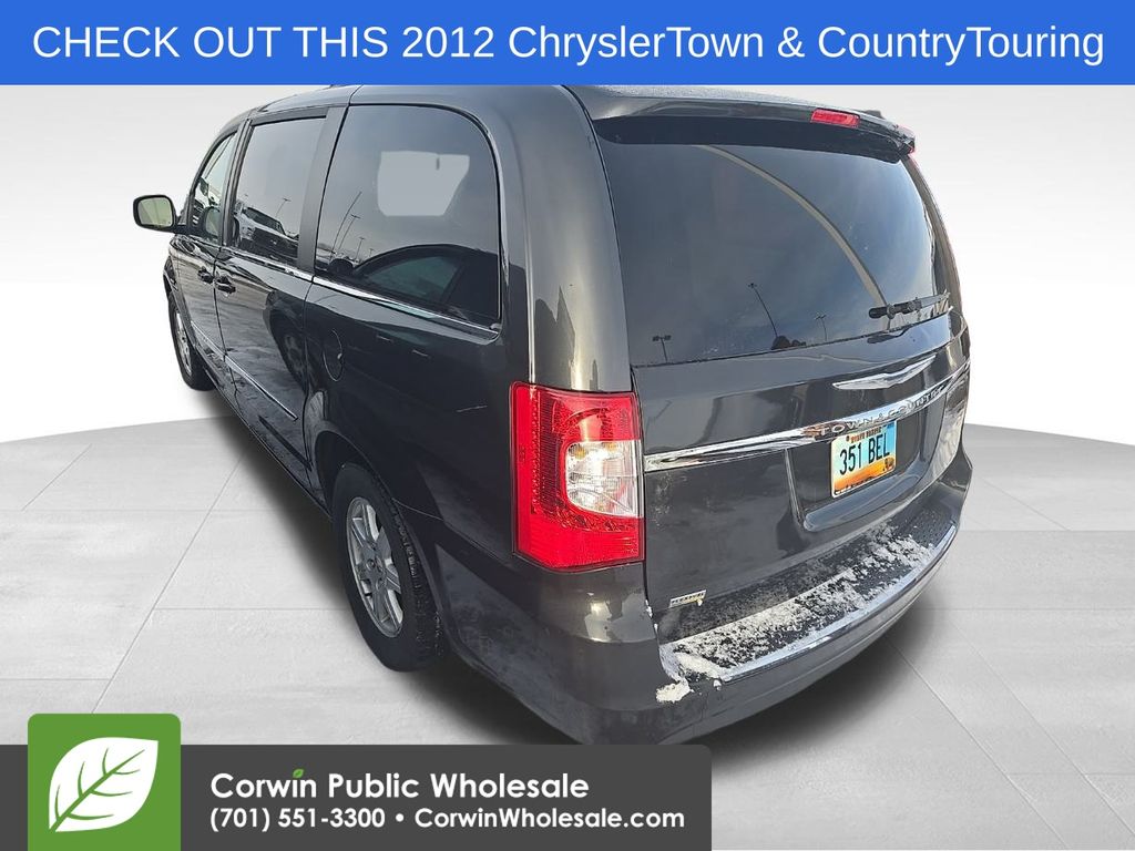 2012 Chrysler Town & Country Touring