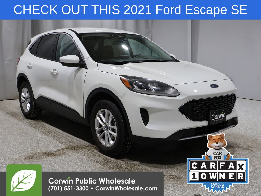 2021 Ford Escape SE's photo
