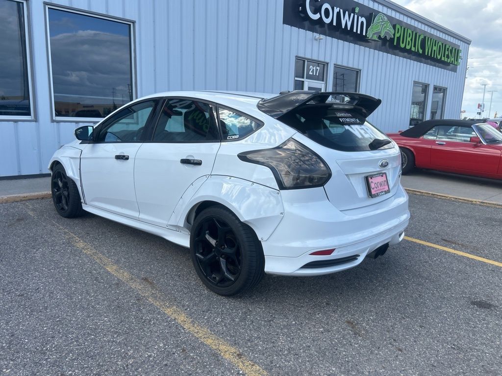 2014 Ford Focus ST photo 4