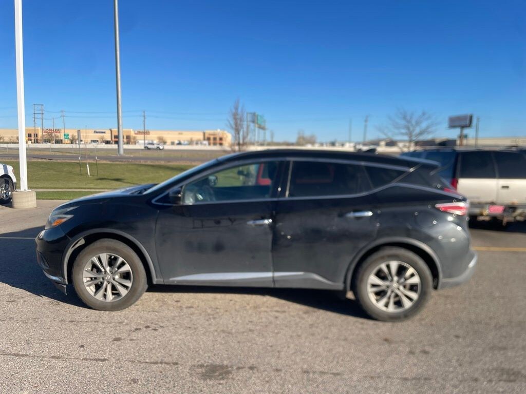 Used 2018 Nissan Murano SV SUV