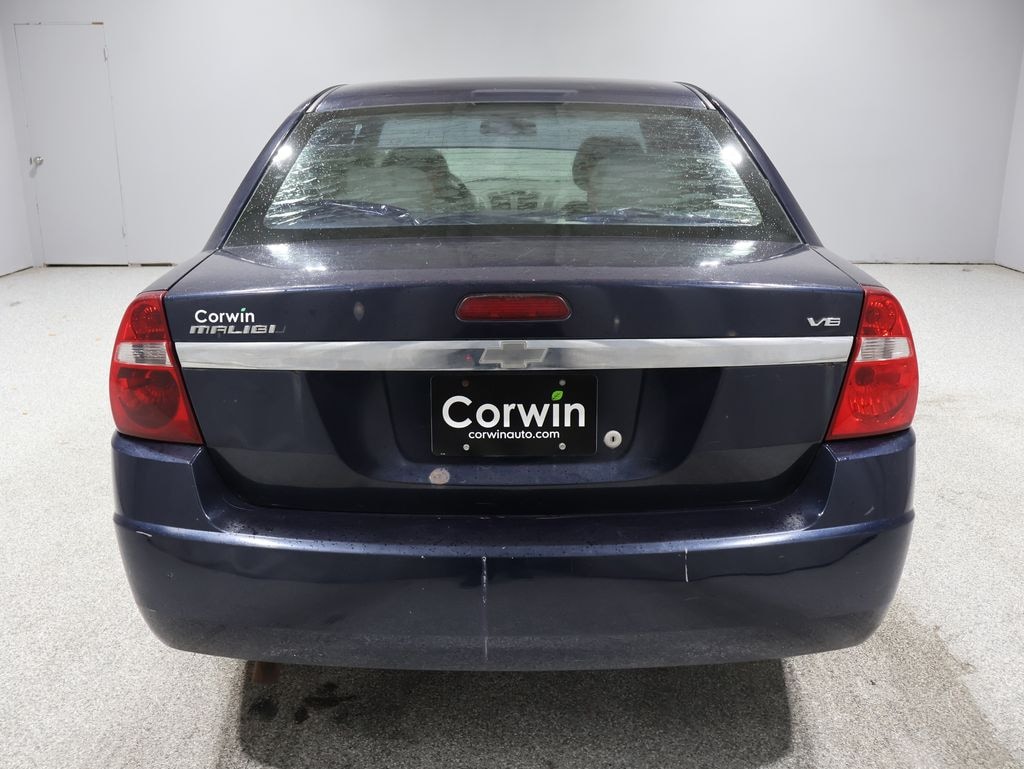 Used 2005 Chevrolet Malibu Base Sedan