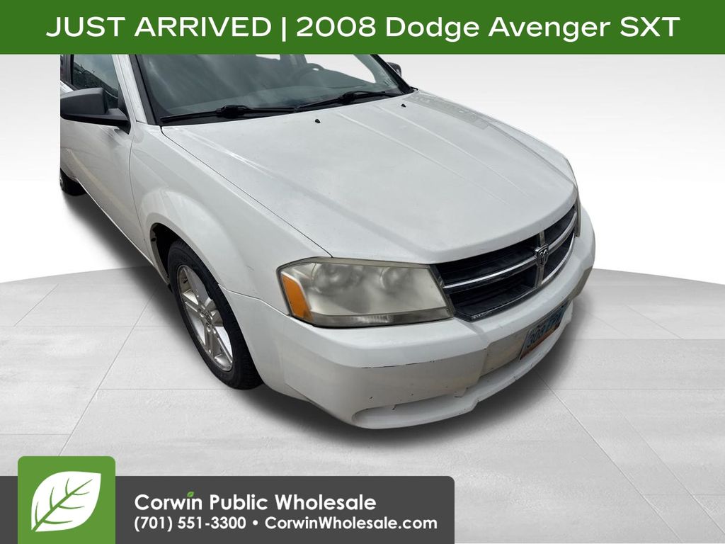 2008 Dodge Avenger's photo