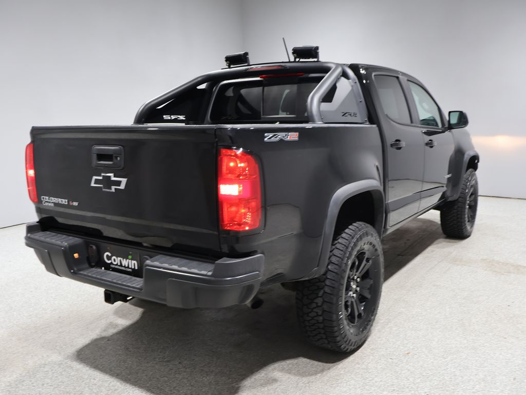 2018 Chevrolet Colorado ZR2 photo 2