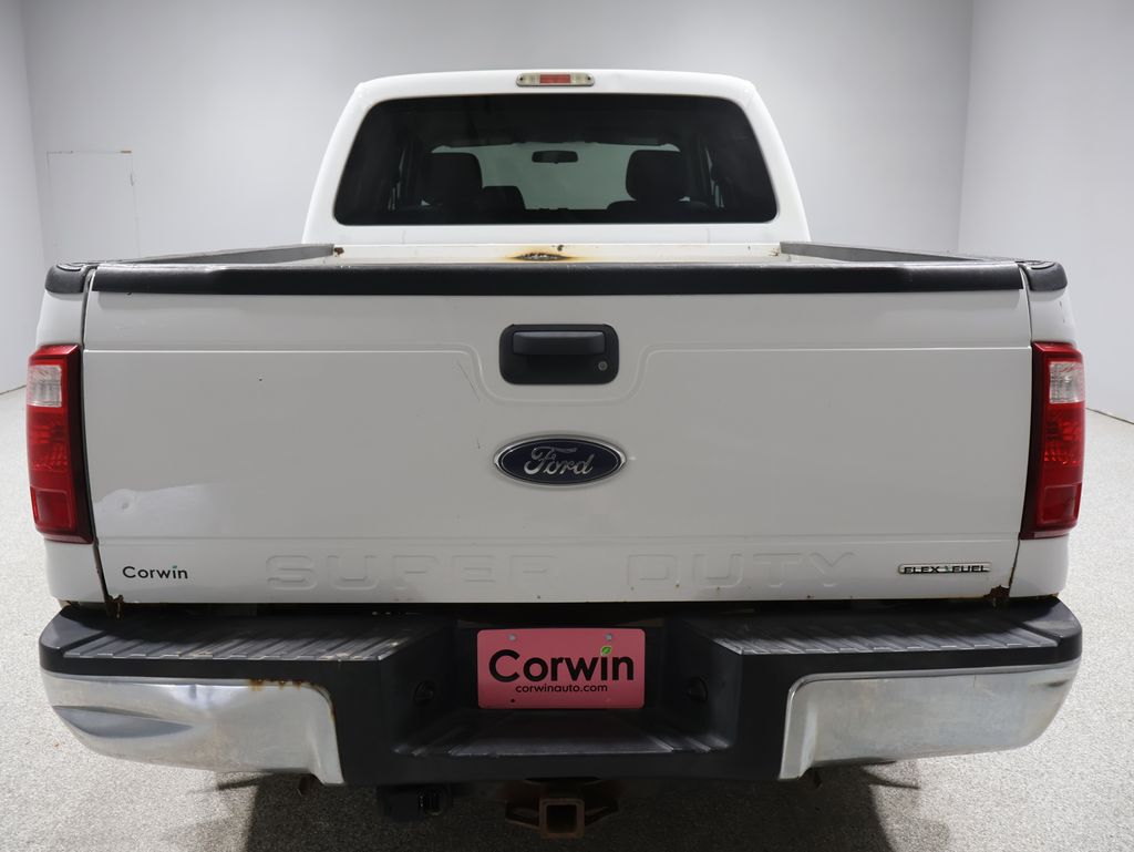 2014 Ford F-250 XLT photo 3