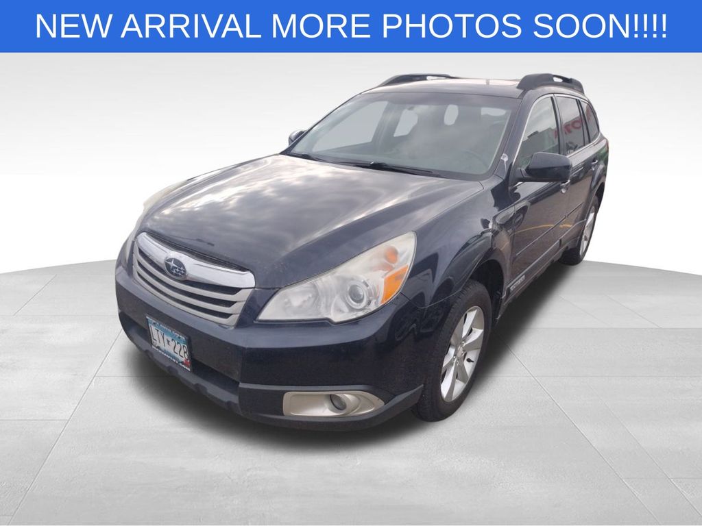 2012 Subaru Outback 2.5i Premium photo 3