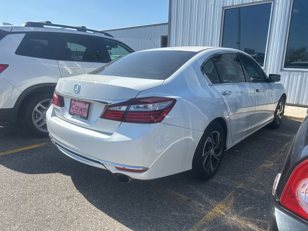 2016 Honda Accord LX photo 2