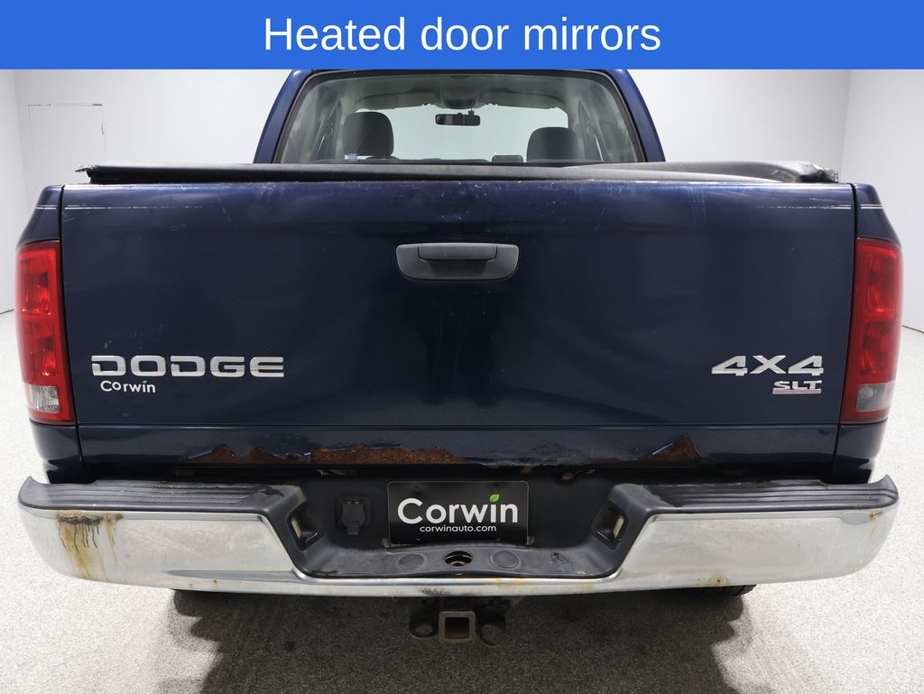 2003 Dodge Ram SLT photo 3