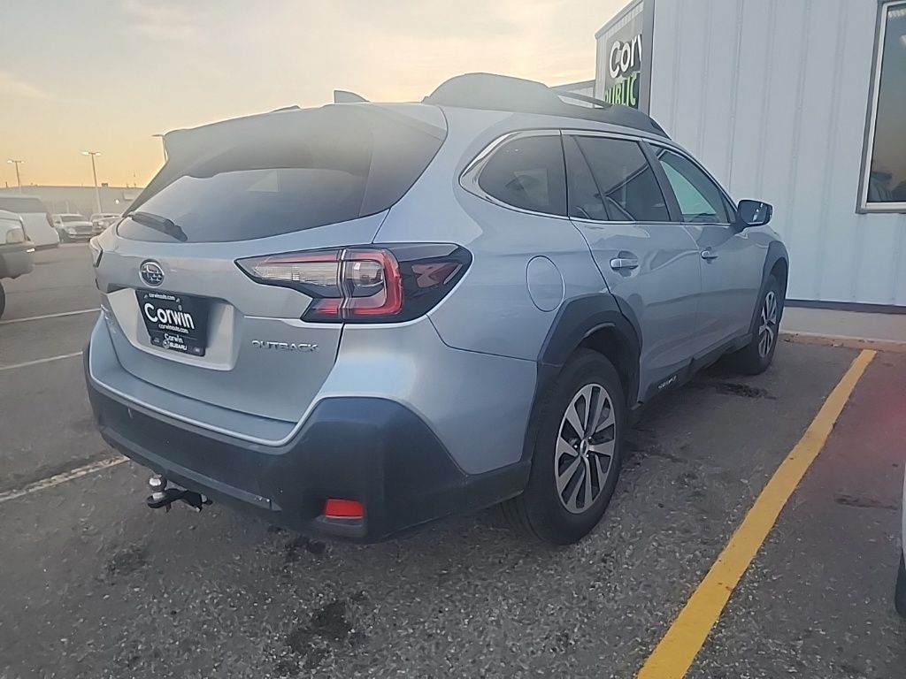 2023 Subaru Outback Premium photo 4