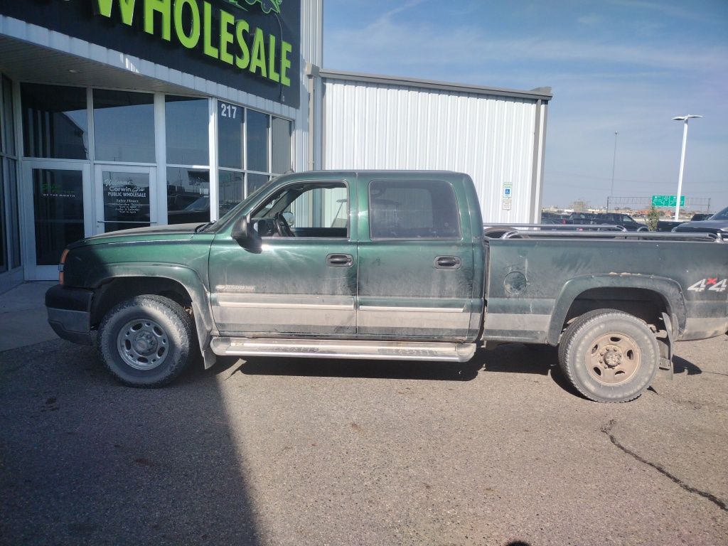 2003 Chevrolet Silverado 2500HD LT photo 4