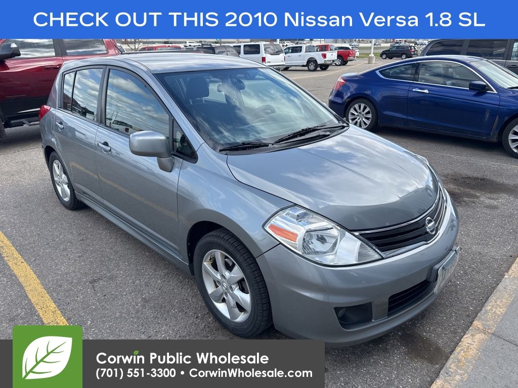 2010 Nissan Versa 1.8 FE+ SL CVT's photo