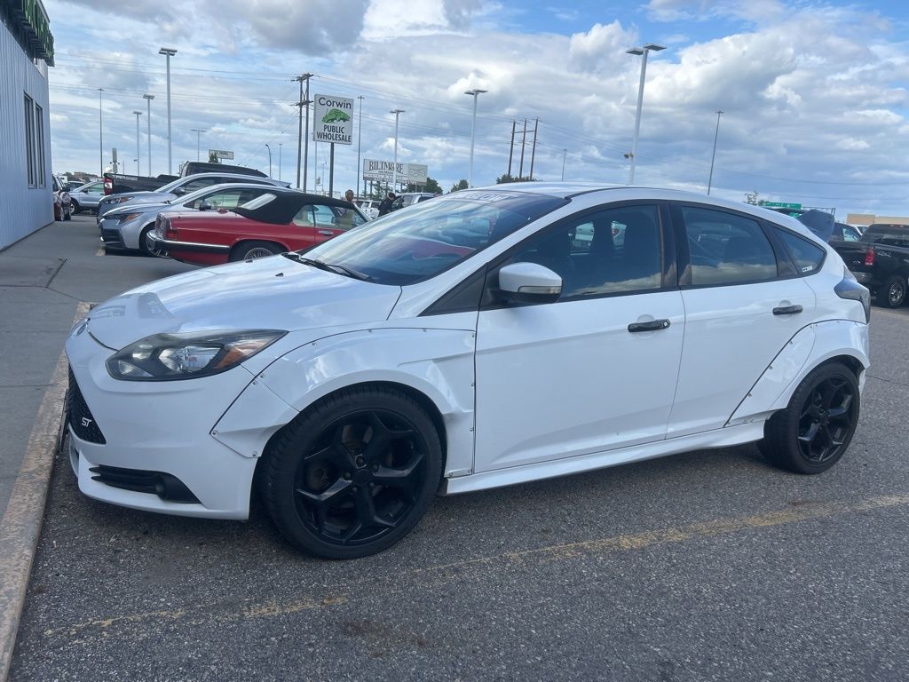 2014 Ford Focus ST photo 2