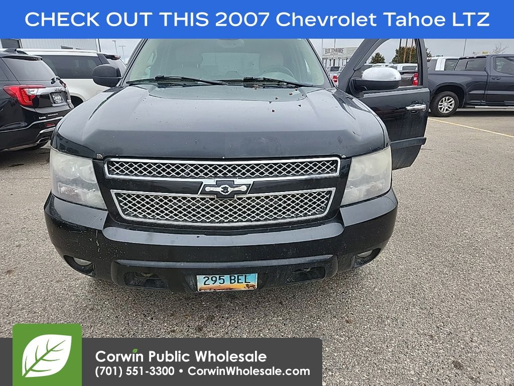 2007 Chevrolet Tahoe's photo
