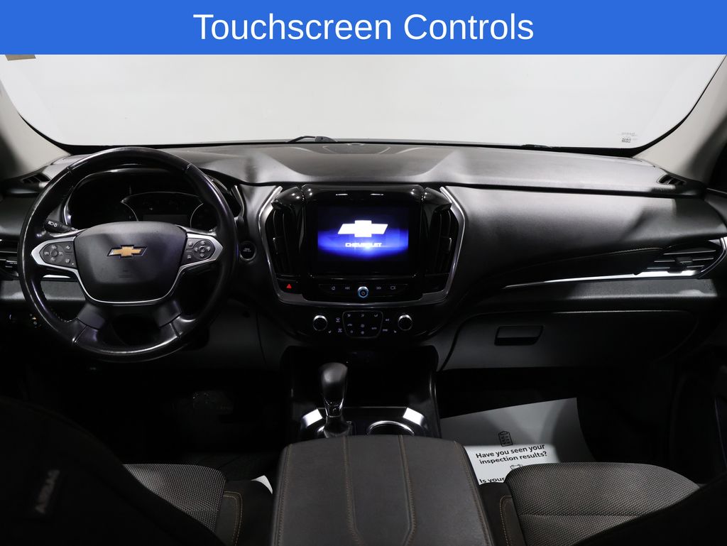 2021 Chevrolet Traverse Cloth 1LT photo 3