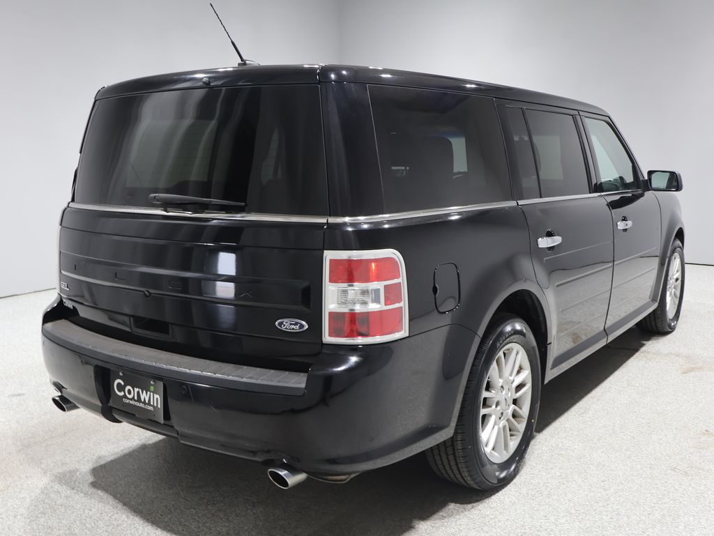 2018 Ford Flex SEL photo 2