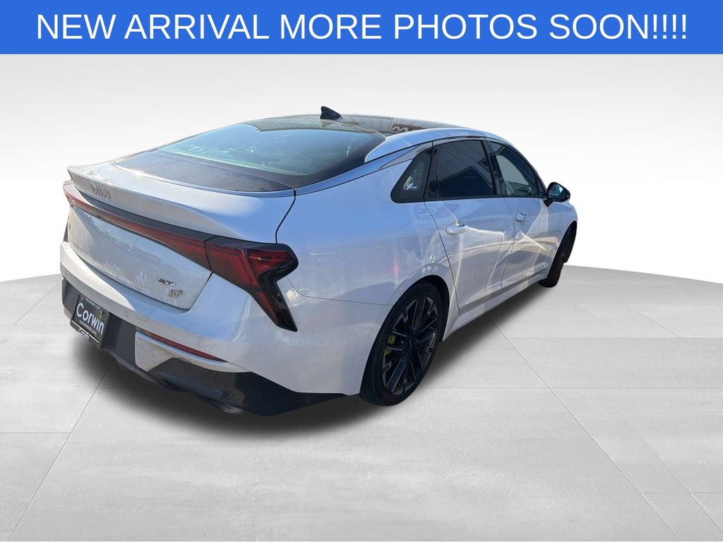 2025 Kia K5 GT photo 3