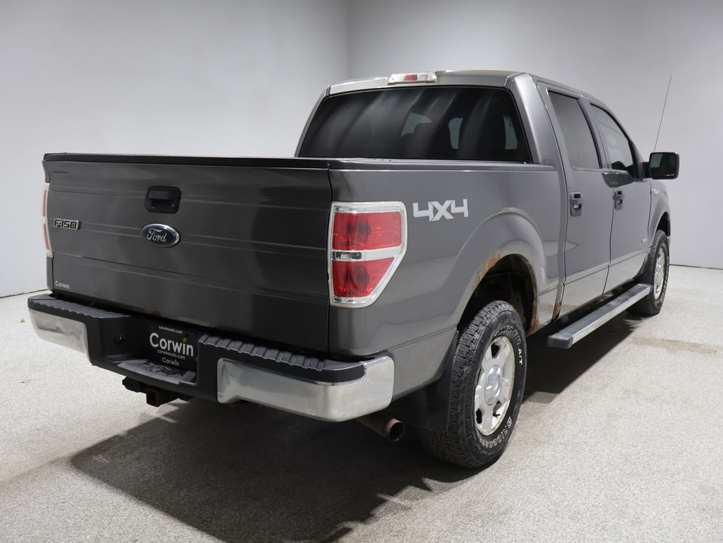 2013 Ford F-150 XLT photo 2