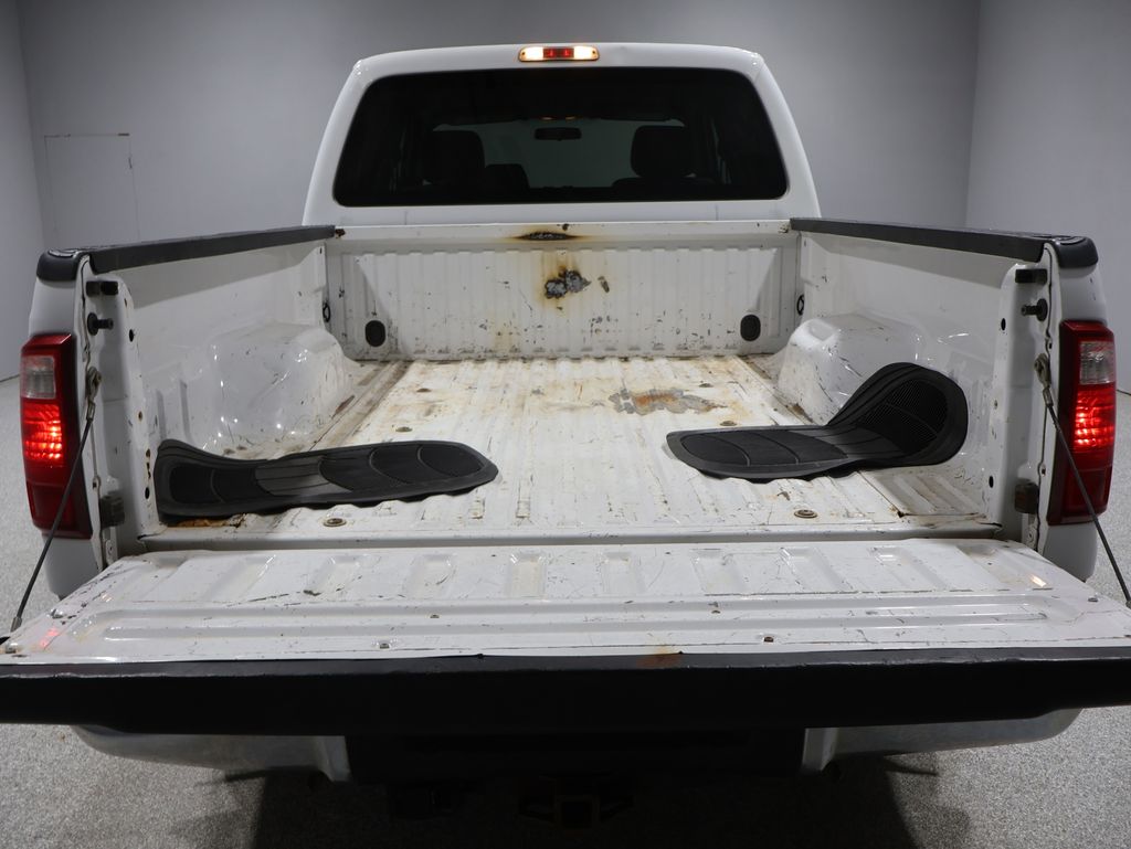 2014 Ford F-250 XLT photo 4