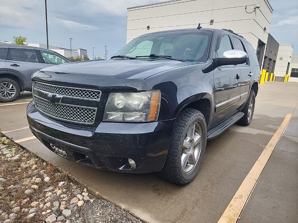 2011 Chevrolet Tahoe LTZ photo 2
