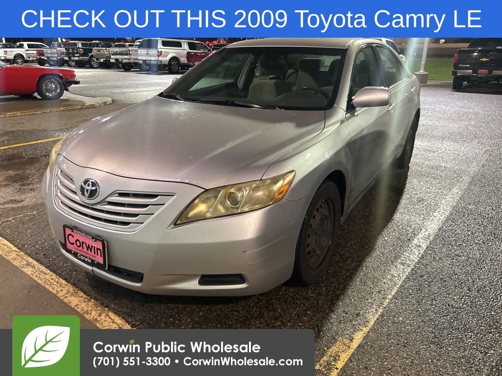 Used 2009 Toyota Camry LE Sedan