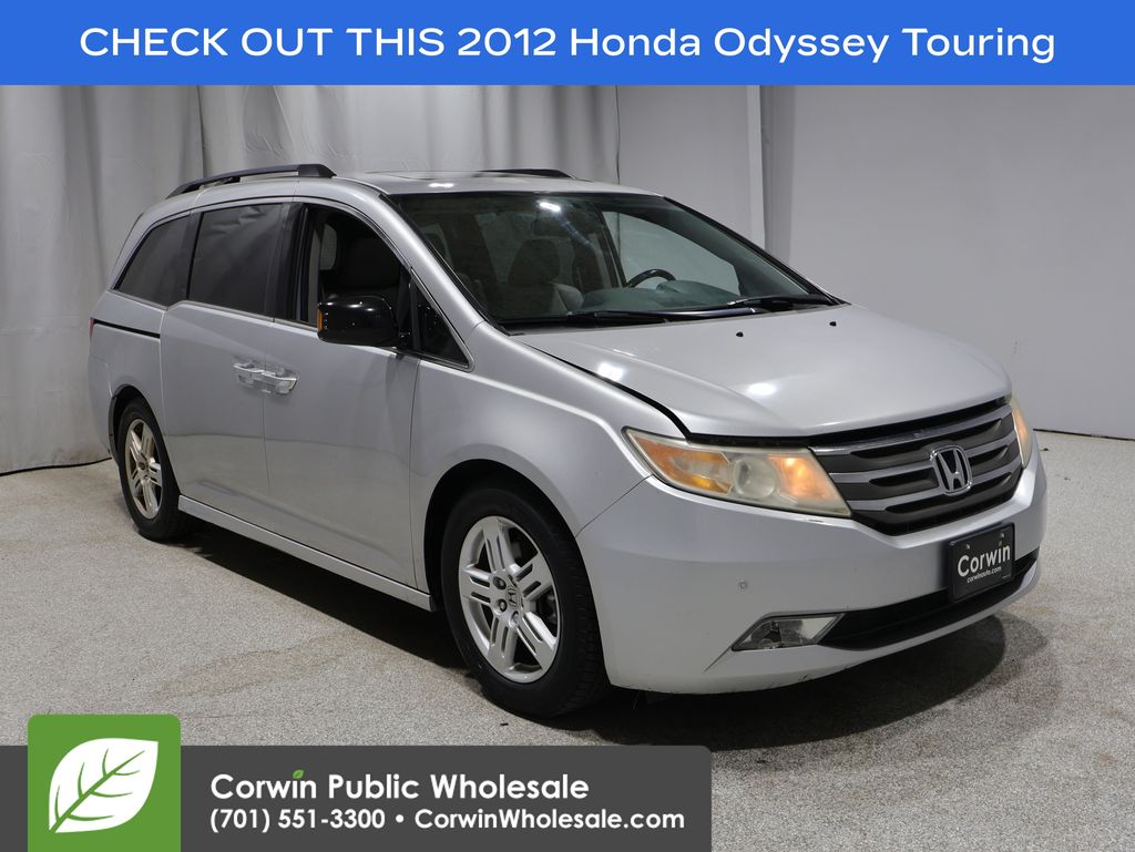 2012 Honda Odyssey Touring's photo