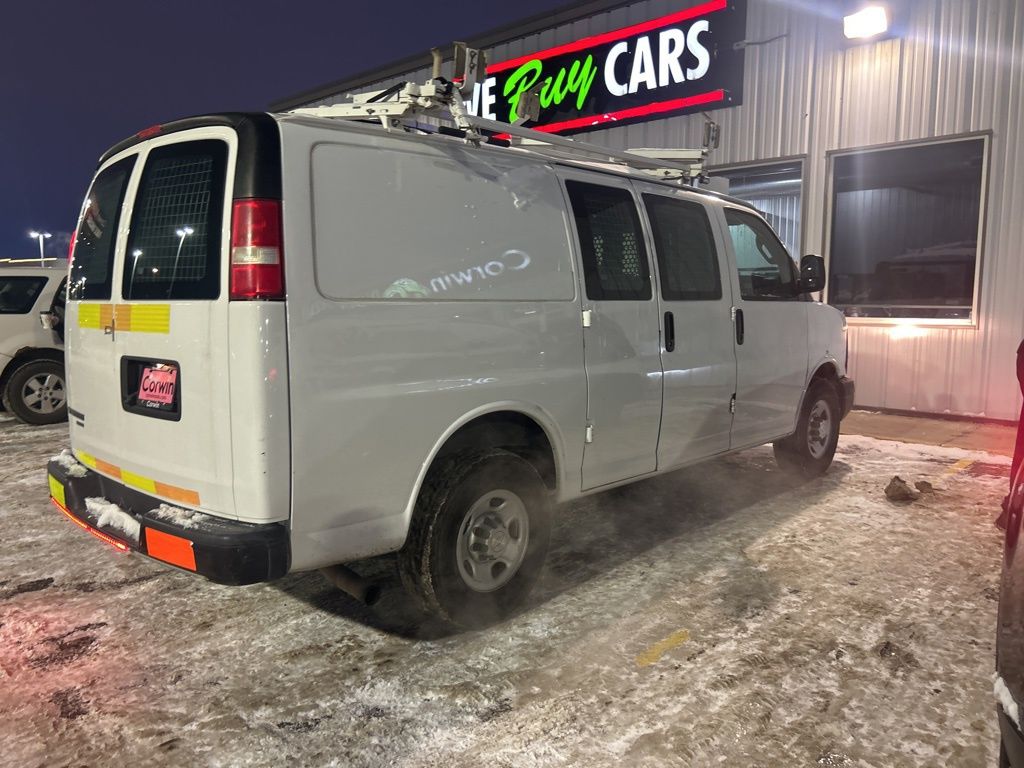 Image of 2016 Chevrolet Express 2500 Work Van Cargo