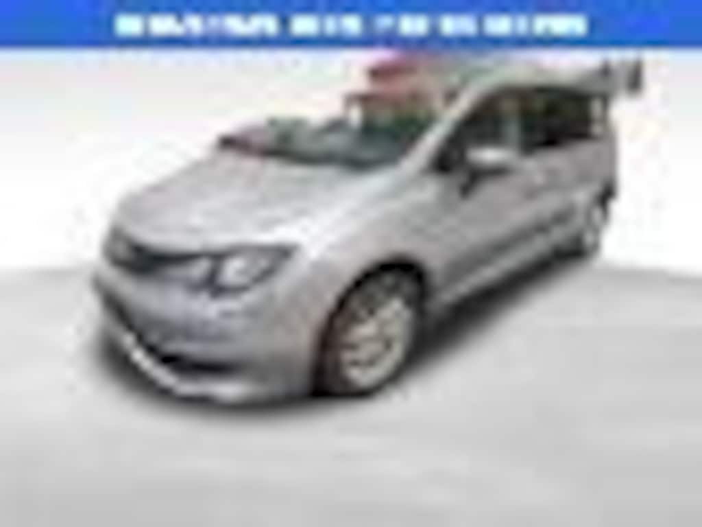 Used 2021 Chrysler Voyager LX Van Passenger Van