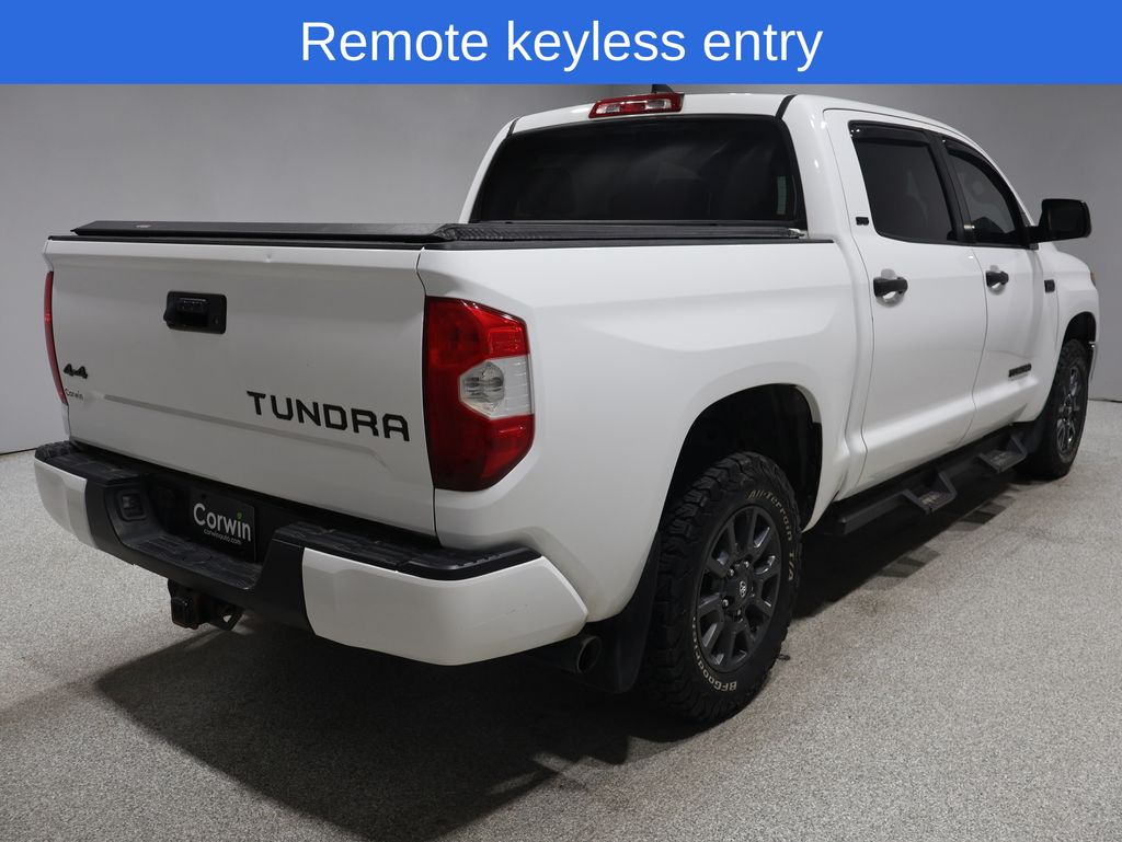 2021 Toyota Tundra SR5 CrewMax photo 2