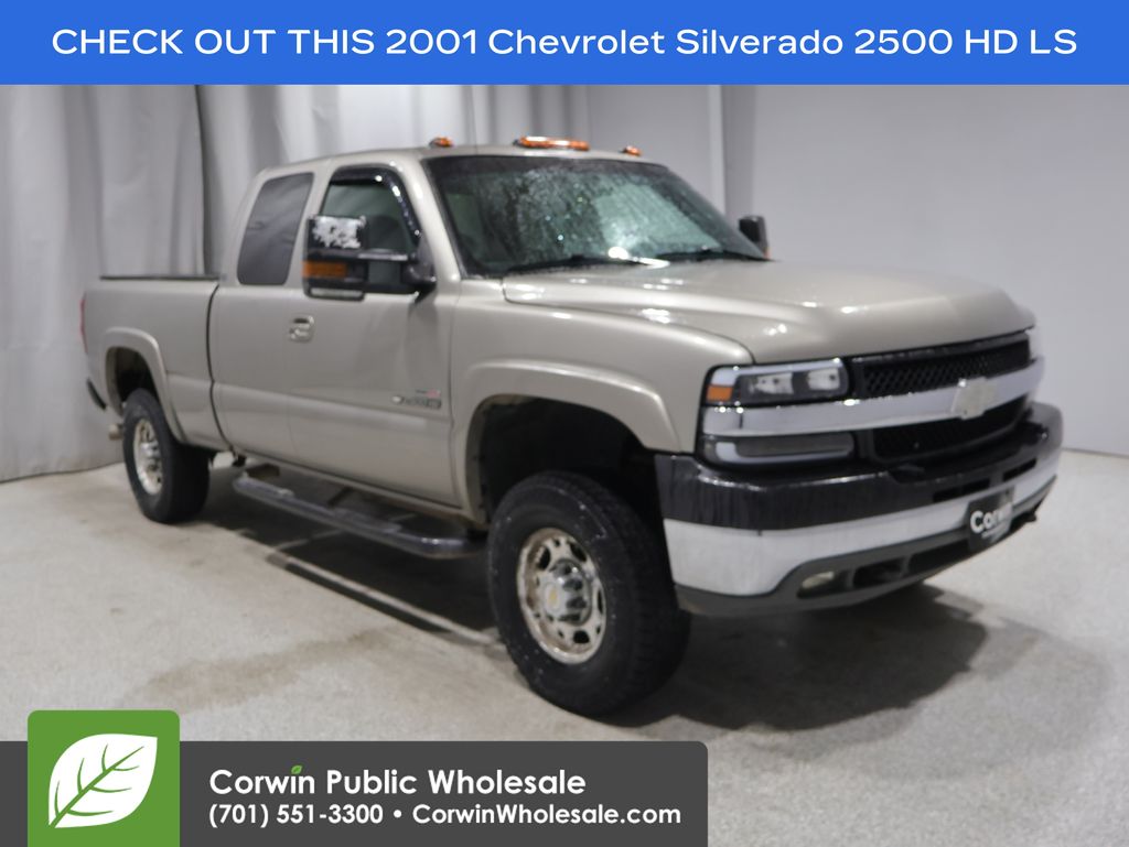 2001 Chevrolet Silverado 2500HD LT Truck Extended Cab