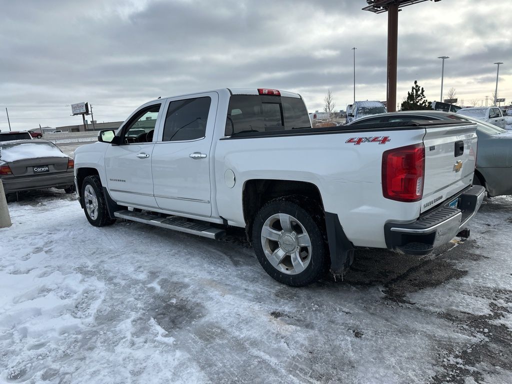 2016 Chevrolet Silverado 1500 LTZ photo 3