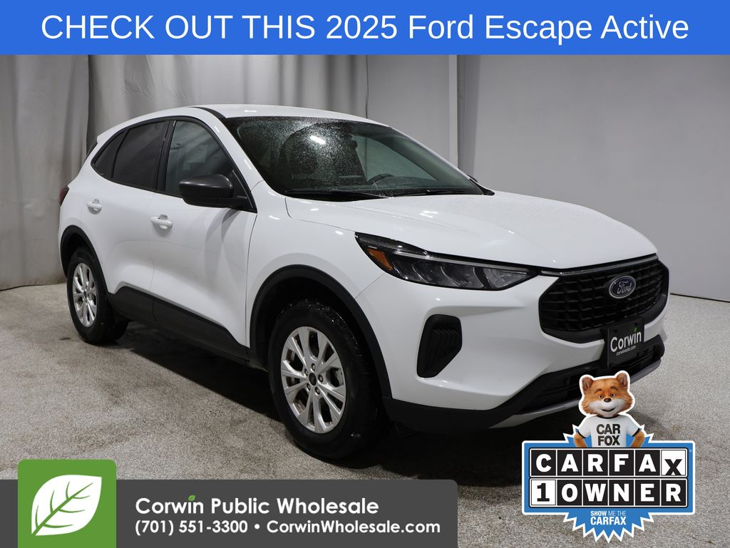 2025 Ford Escape Active's photo