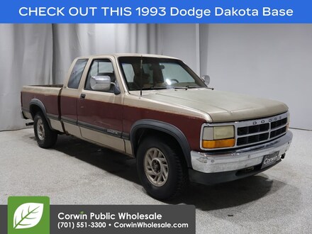 1993 Dodge Dakota Base (STD is Estimated) Truck Club Cab