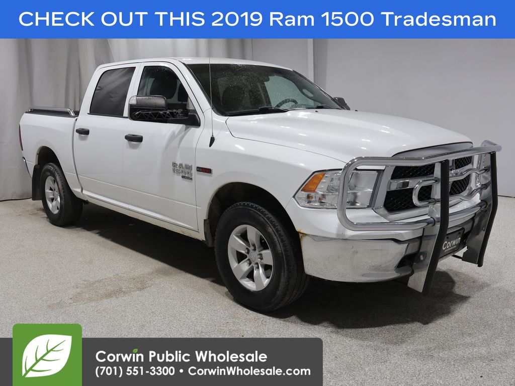 2019 RAM 1500 Classic Tradesman 4x4 Crew Cab 5'7's photo