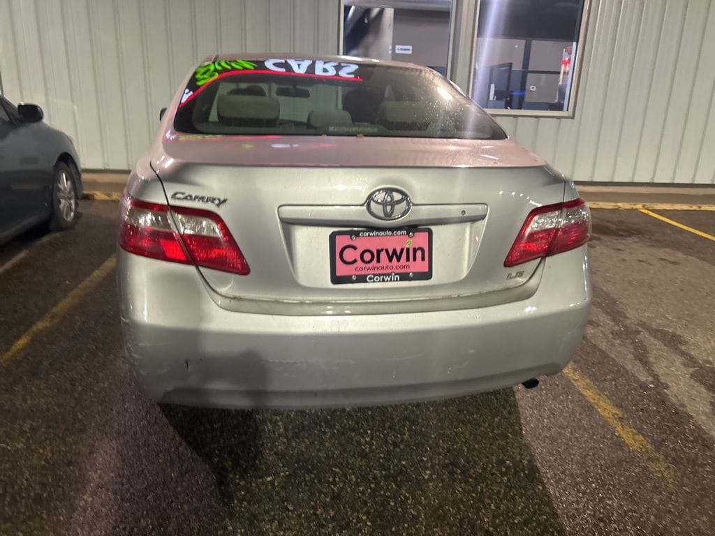 Used 2009 Toyota Camry LE Sedan