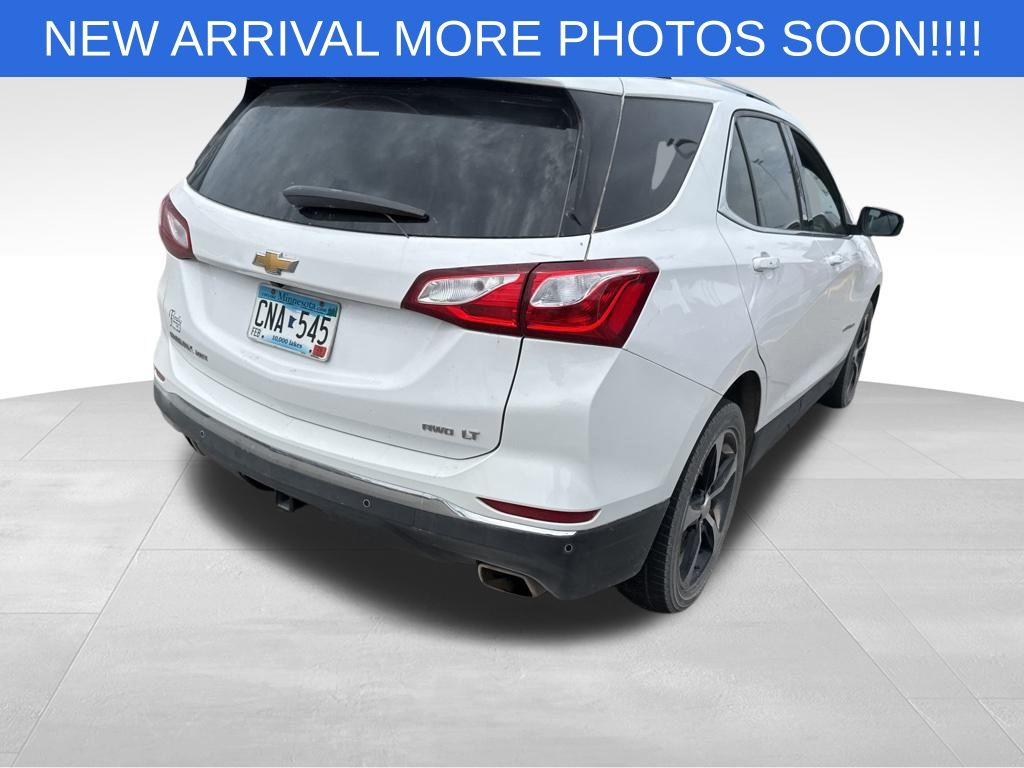 2019 Chevrolet Equinox photo 3