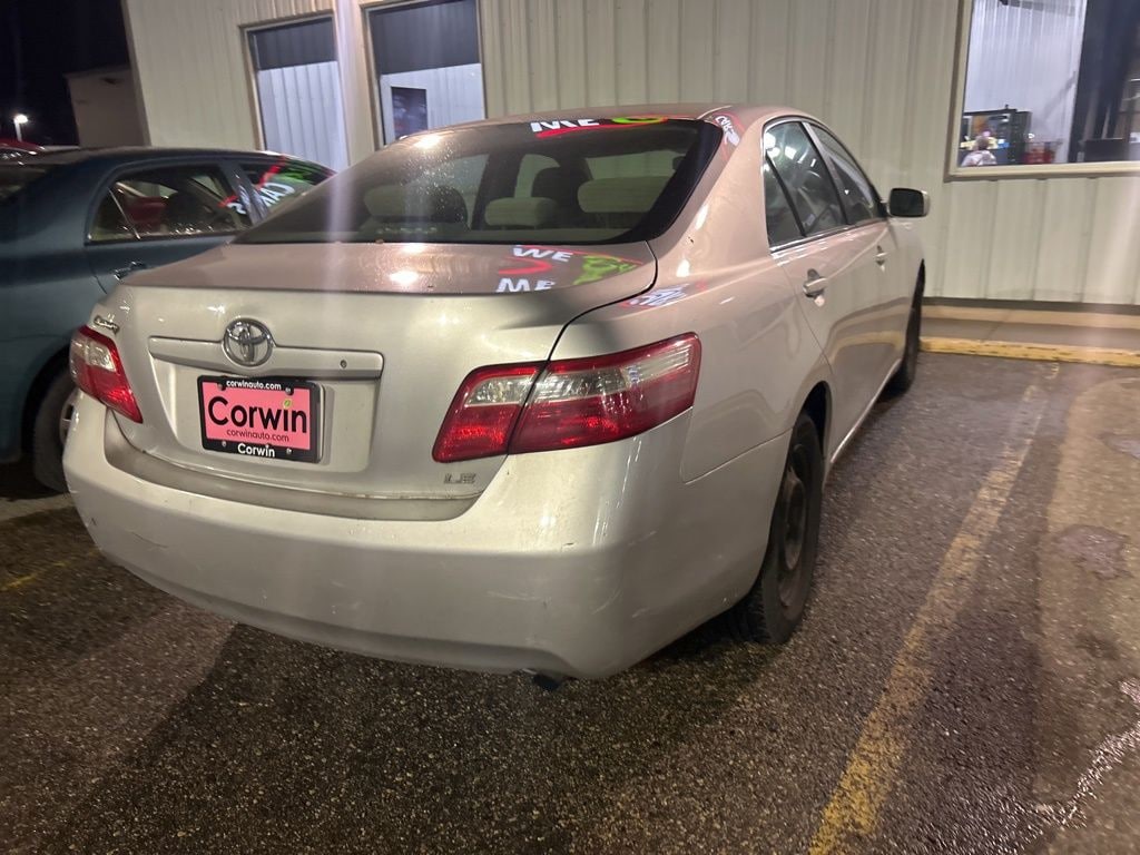 Used 2009 Toyota Camry LE Sedan