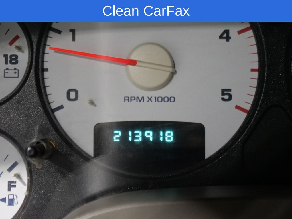 2005 Dodge Ram SLT Laramie photo 2