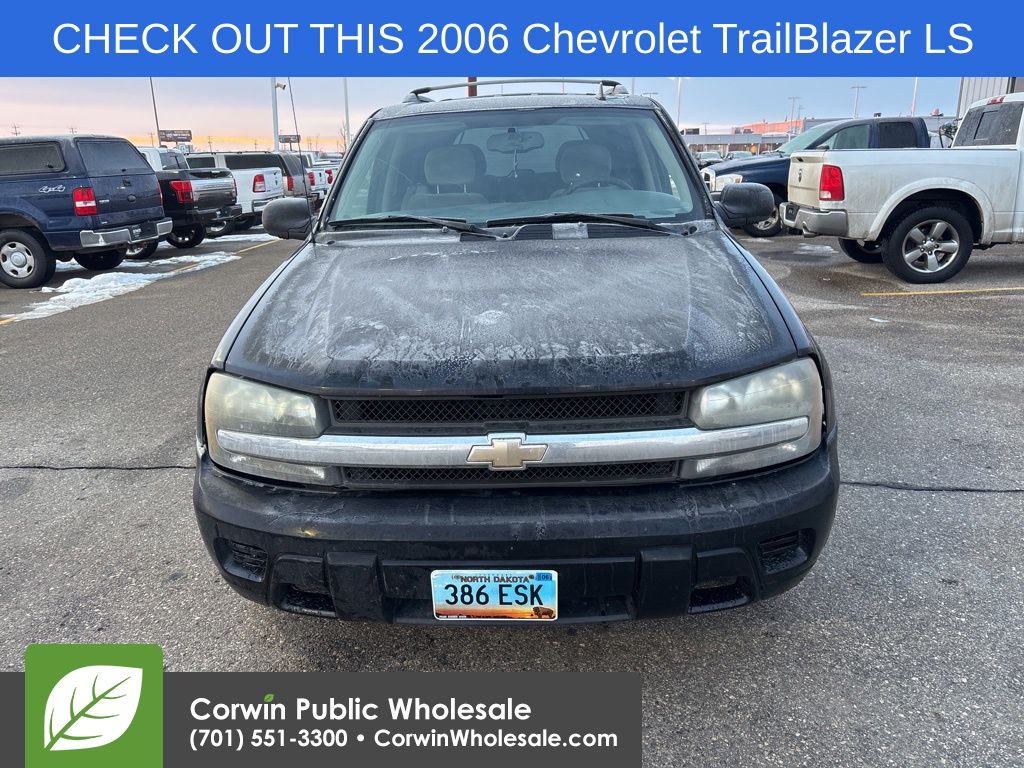 2006 Chevrolet Trailblazer LS's photo