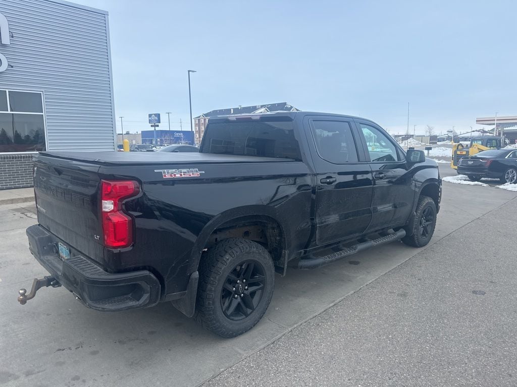 Used 2019 Chevrolet Silverado 1500 LT Trail Boss with VIN 3GCPYFED1KG268138 for sale in Moorhead, Minnesota