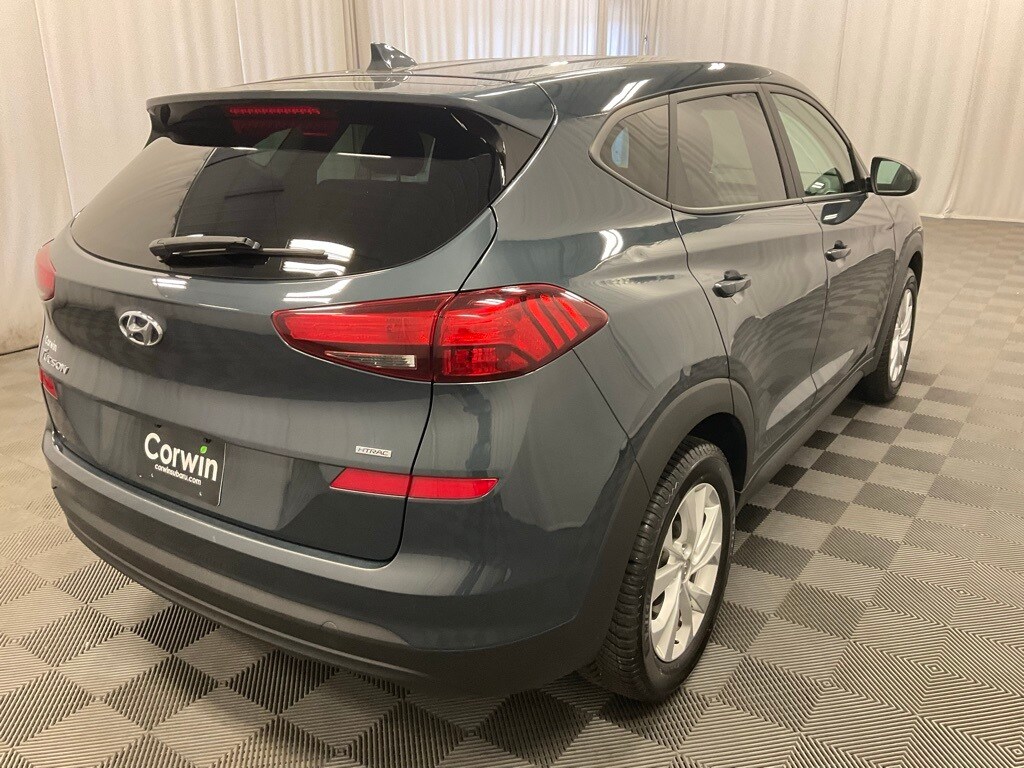 2020 Hyundai Tucson SE photo 3