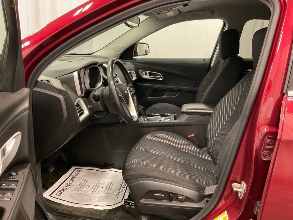 Used 2017 Chevrolet Equinox LT SUV