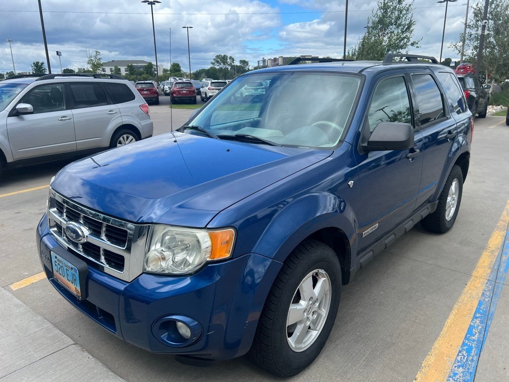 Used 2008 Ford Escape XLT with VIN 1FMCU93138KA83669 for sale in Moorhead, Minnesota