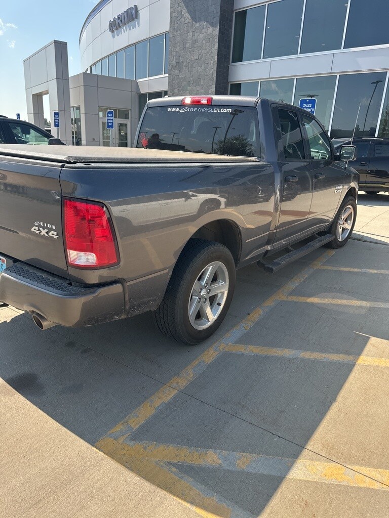 2017 Ram 1500 Express photo 3