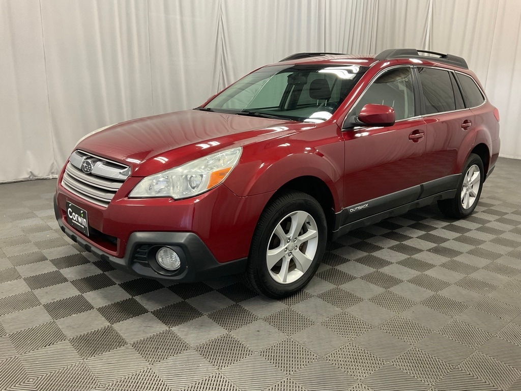 Used 2014 Subaru Outback 2.5i Premium with VIN 4S4BRBCC8E3227910 for sale in Moorhead, Minnesota