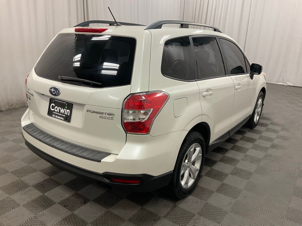 Used 2015 Subaru Forester i with VIN JF2SJABC1FH419196 for sale in Moorhead, Minnesota