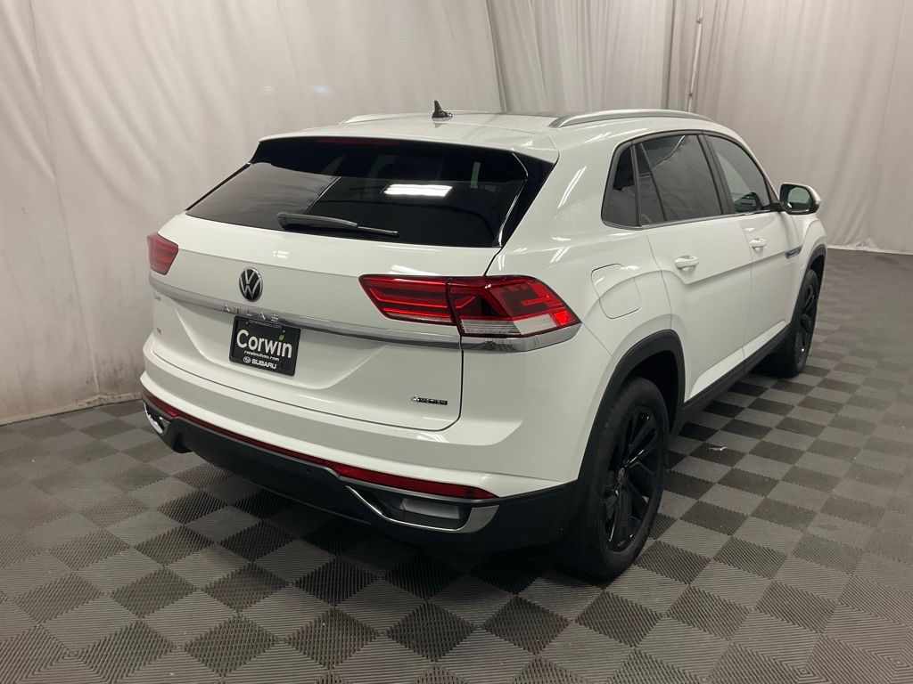 Used 2023 Volkswagen Atlas Cross Sport SE w/Tech with VIN 1V2KC2CA4PC200726 for sale in Moorhead, Minnesota
