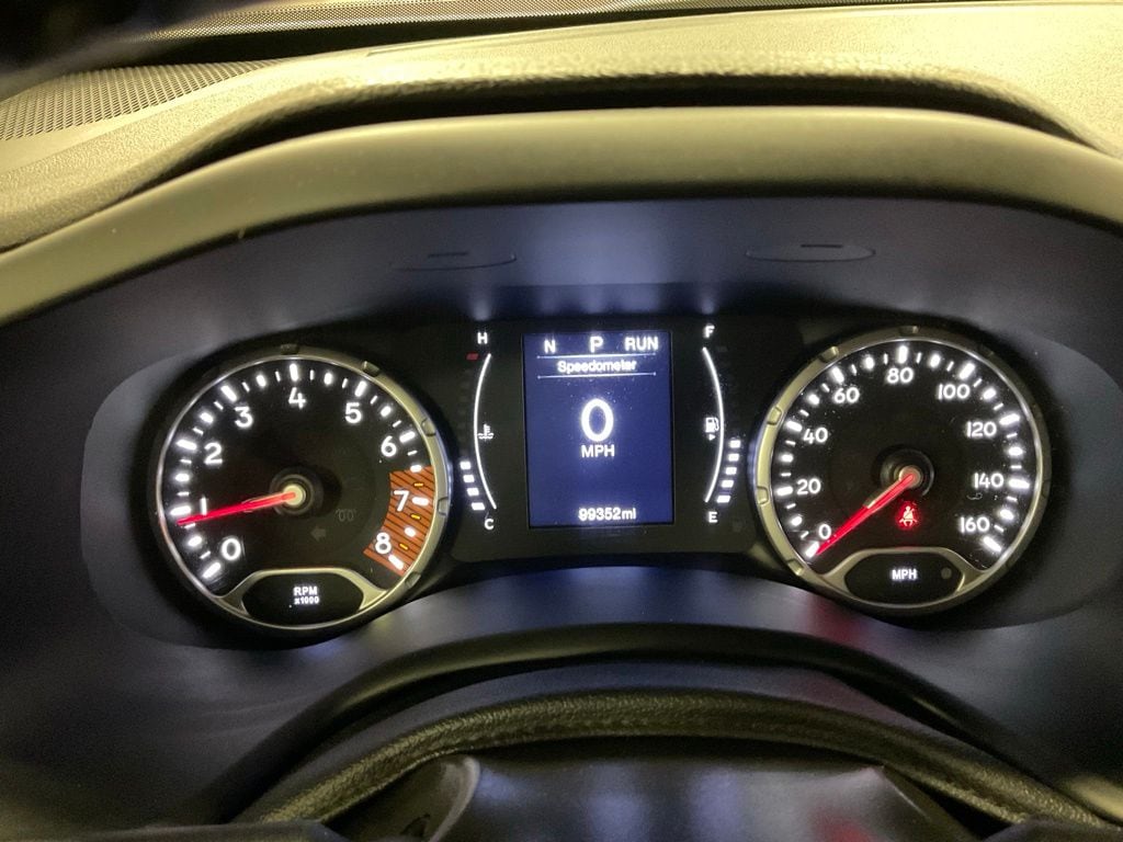 Used 2019 Jeep Renegade Latitude with VIN ZACNJBBB6KPK25336 for sale in Moorhead, Minnesota