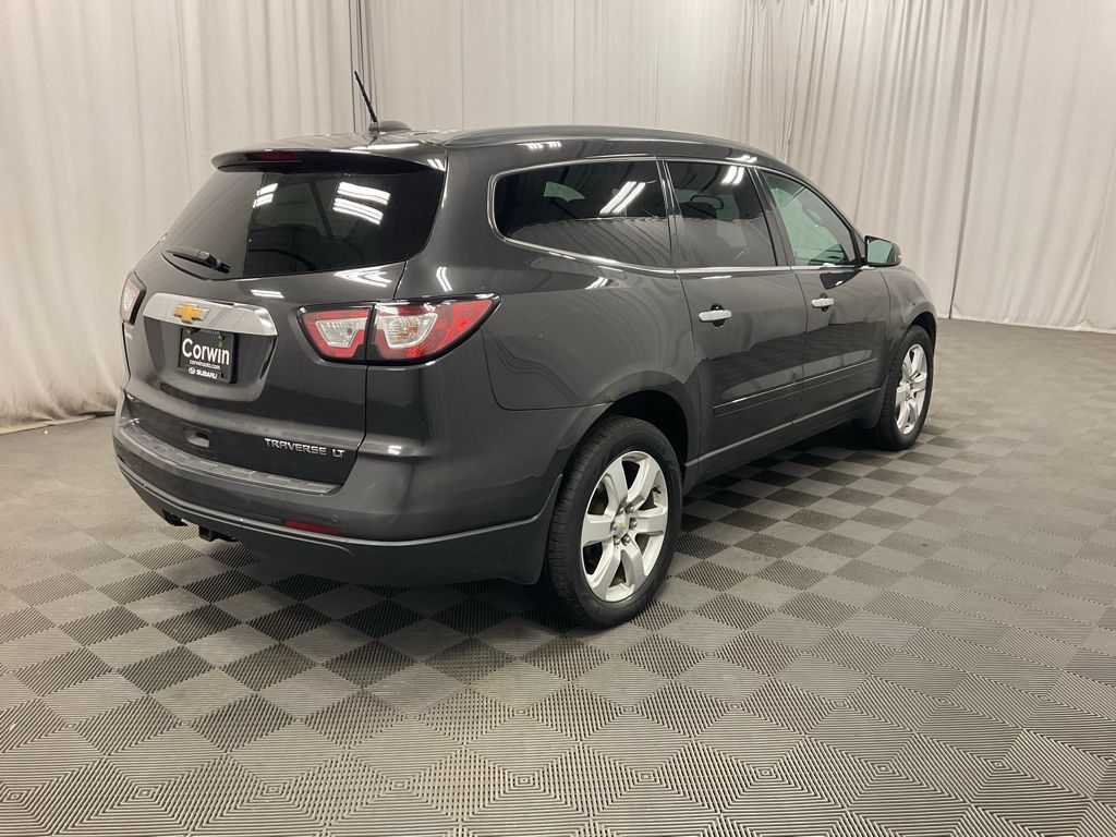 Used 2016 Chevrolet Traverse 1LT with VIN 1GNKVGKD2GJ206581 for sale in Moorhead, Minnesota